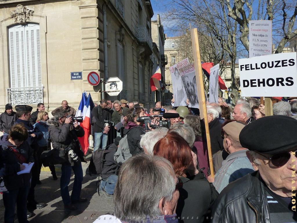2012 03 10 NIMES MANIF CONTRE COLLOQUE DU FLN (10) PAR GV.JPG